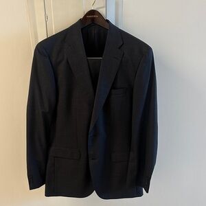 Boss Navy Men's Suit Jacket and pants